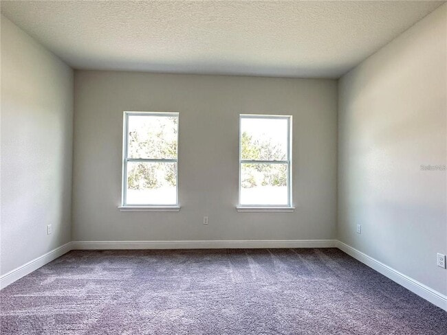 Building Photo - 149 Maple Dr