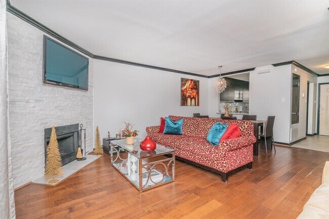 Building Photo - 6410 Ferris Dr