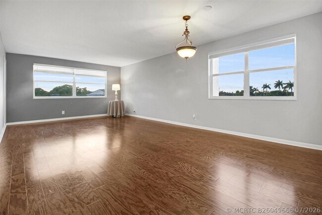Building Photo - 6890 Royal Palm Blvd