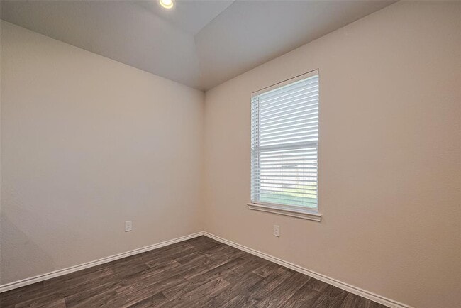 Building Photo - 1819 Bryson Heights Dr
