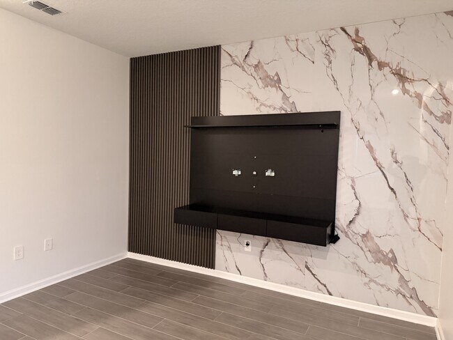 Building Photo - 1687 Contentment Lp