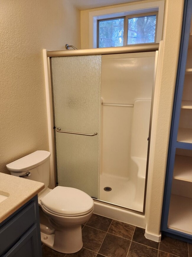 Building Photo - Available until April 1st, 2026 - River Me...