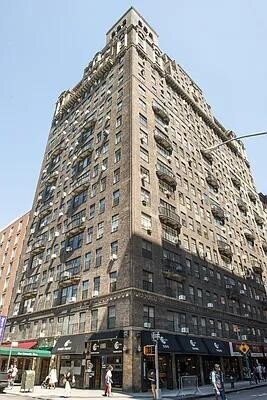 Primary Photo - 1 University Pl