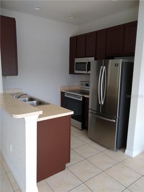 Building Photo - 2431 Caravelle Cir