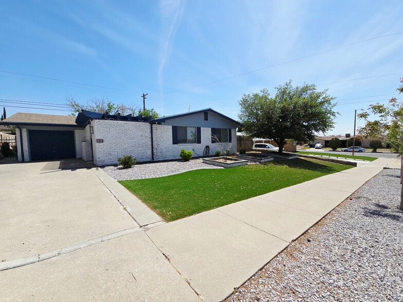 Building Photo - 204 Stratus Rd