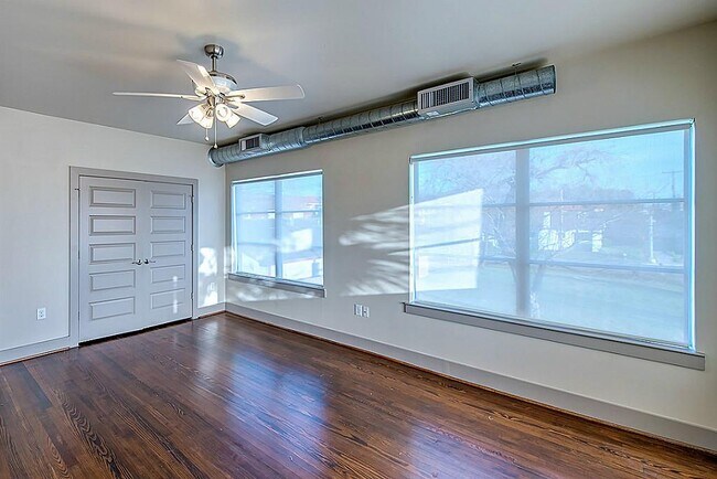 Building Photo - 1509 Holman St