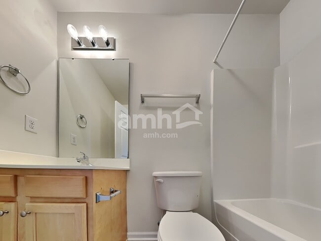 Building Photo - 43 Wolf Creek Ln