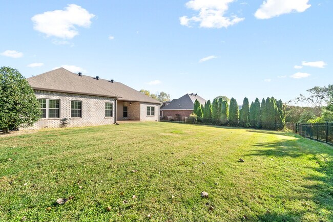 Building Photo - 3176 Porter Hills Dr
