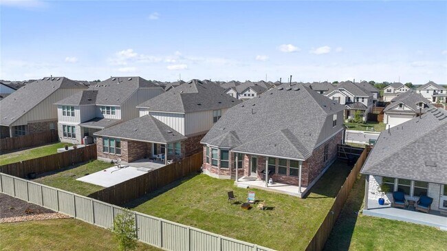 Building Photo - 156 Janelle Ln