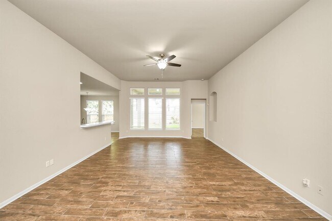 Building Photo - 18611 Tanglerose Ct