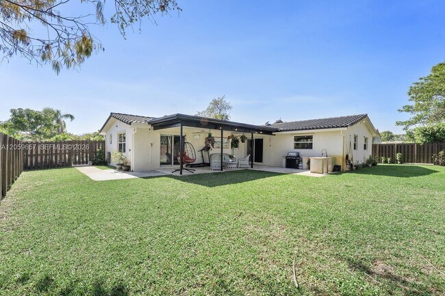 Building Photo - 7501 NW 42nd St