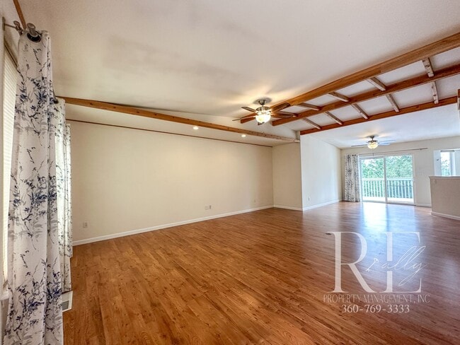 Building Photo - Rambler with 2-Car Garage, RV/Boat Parking...