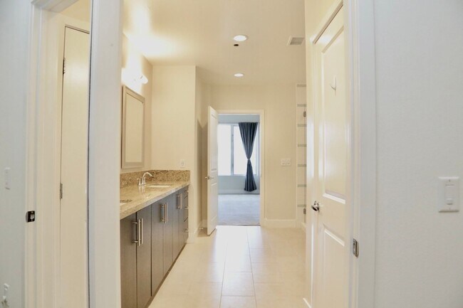 Building Photo - Luxury Condo Living in Central Park West – The Belvedere, Irvine