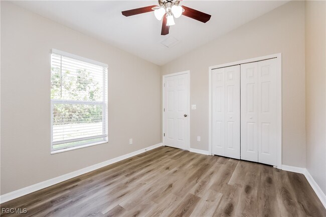 Building Photo - 3607 75th St W