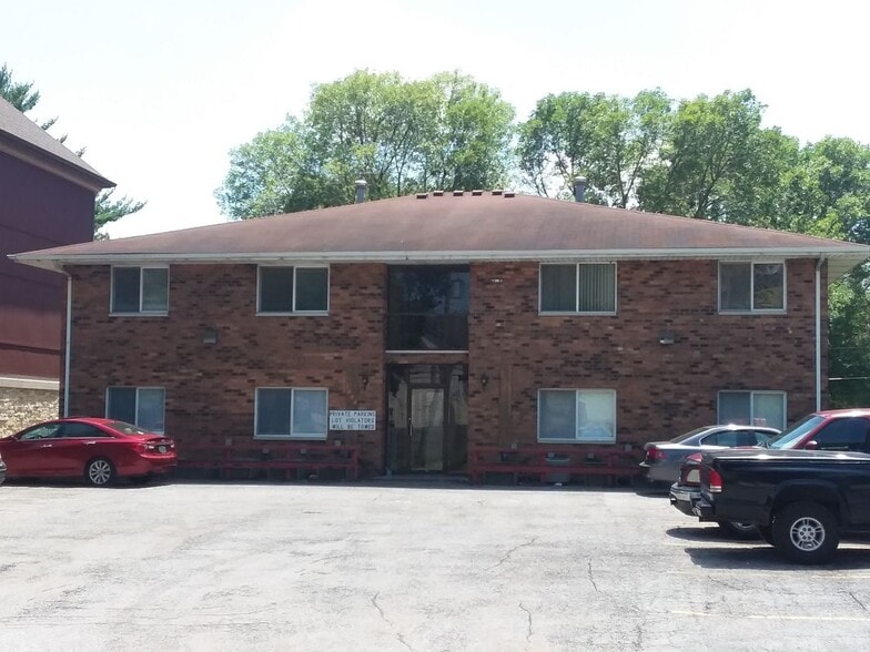 Building Photo - 1444 W 16th St