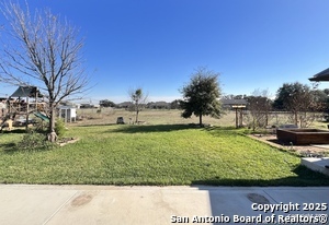 Building Photo - 2264 Granada Hills