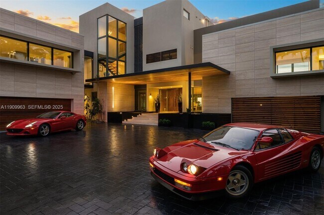 Building Photo - 360 Harbor Dr