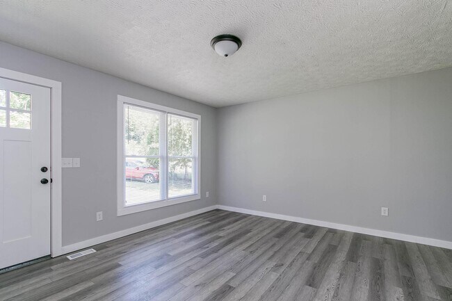 Building Photo - 1205 Morning Star Ln