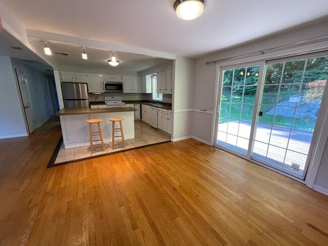 Building Photo - Beautiful 4 Bedroom House *w/ an In-Law* in Cheshire! Garage Parking, Central Air, & a Beautiful ...