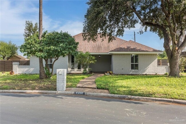 Building Photo - 18 S Cynthia St