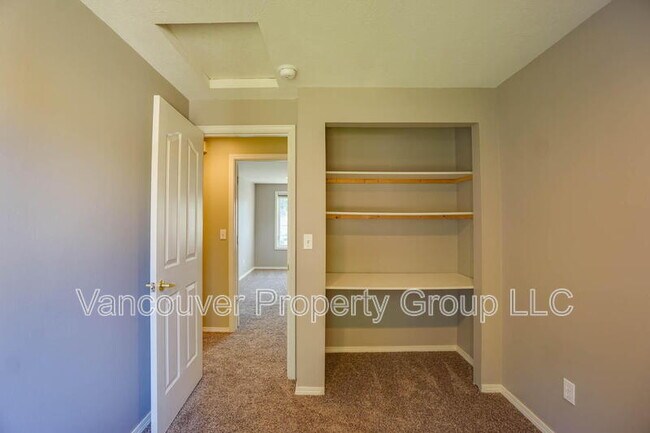 Building Photo - 2515 SE 173rd Pl