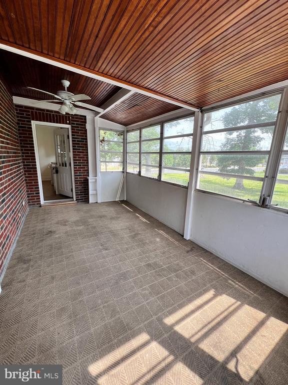 Building Photo - 9409 Belair Rd