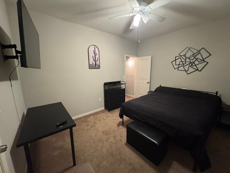 Building Photo - 5686 Alta Peak Ct