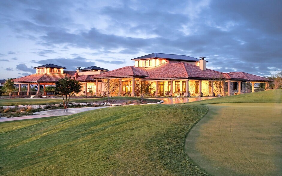 Building Photo - 15 Borello Dr