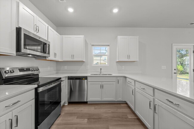 Building Photo - 186 Citadel Dr