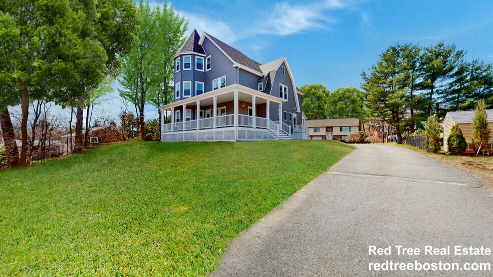 Building Photo - 659 South St