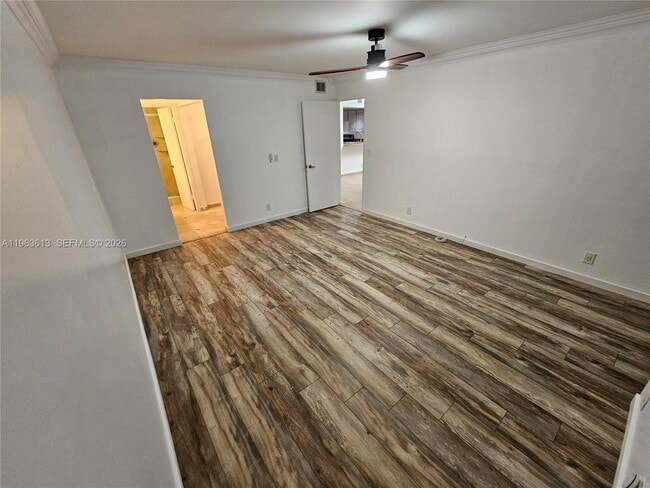 Building Photo - 6575 W Oakland Park Blvd