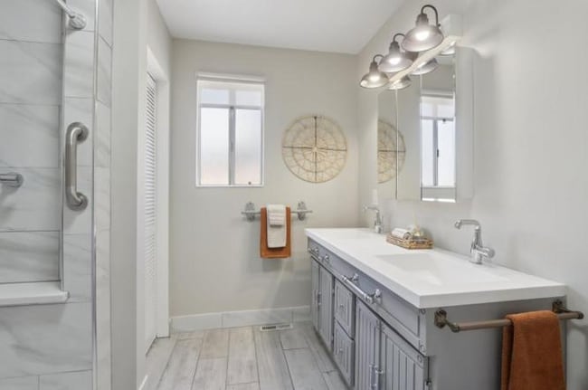 Building Photo - 536 S Frances St