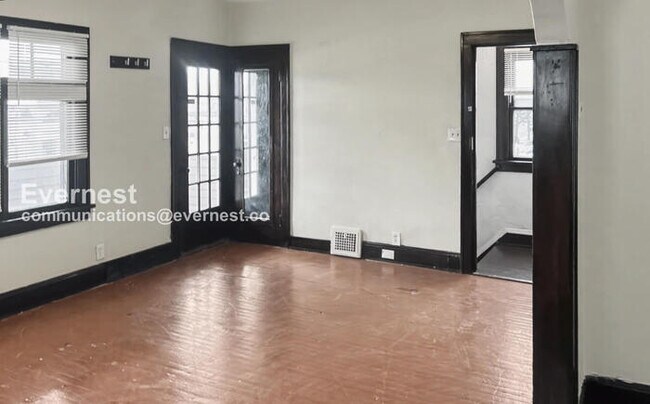 Building Photo - 3391 W 117th St