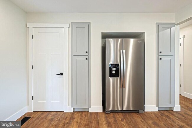 Building Photo - 790 Bendersville Wenksville Rd