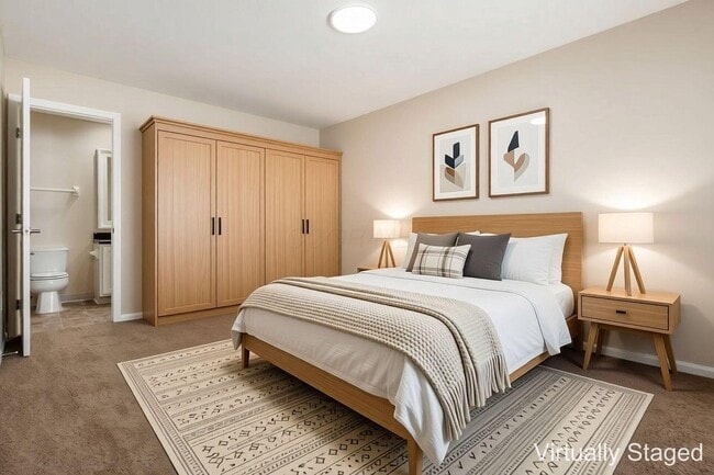 Building Photo - 5066 Stratford Pine Ln