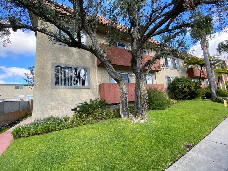 Building Photo - 2929 W 190th St