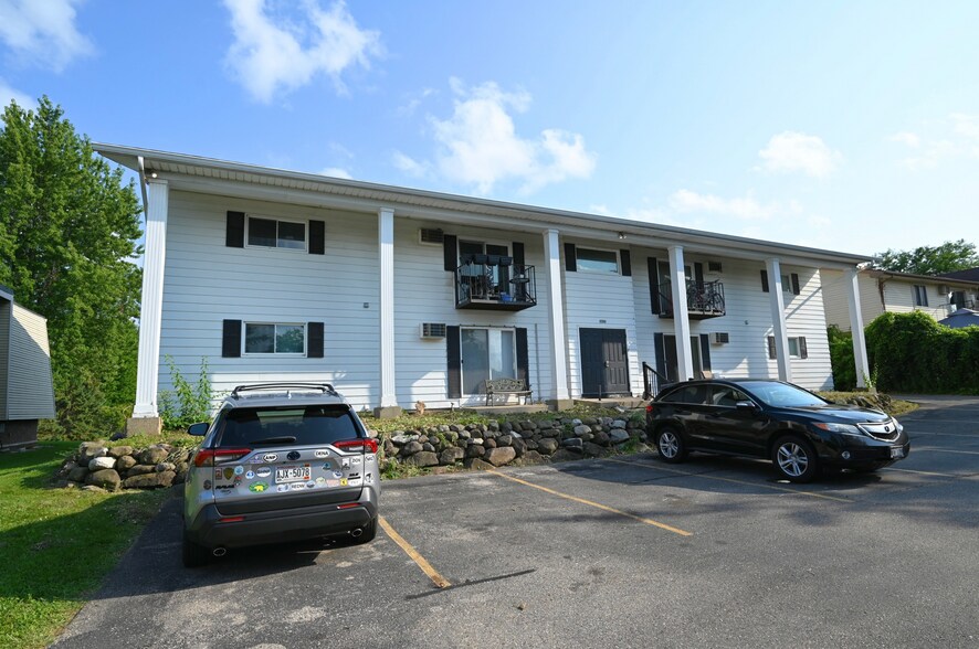Building Photo - Guilford Apartments