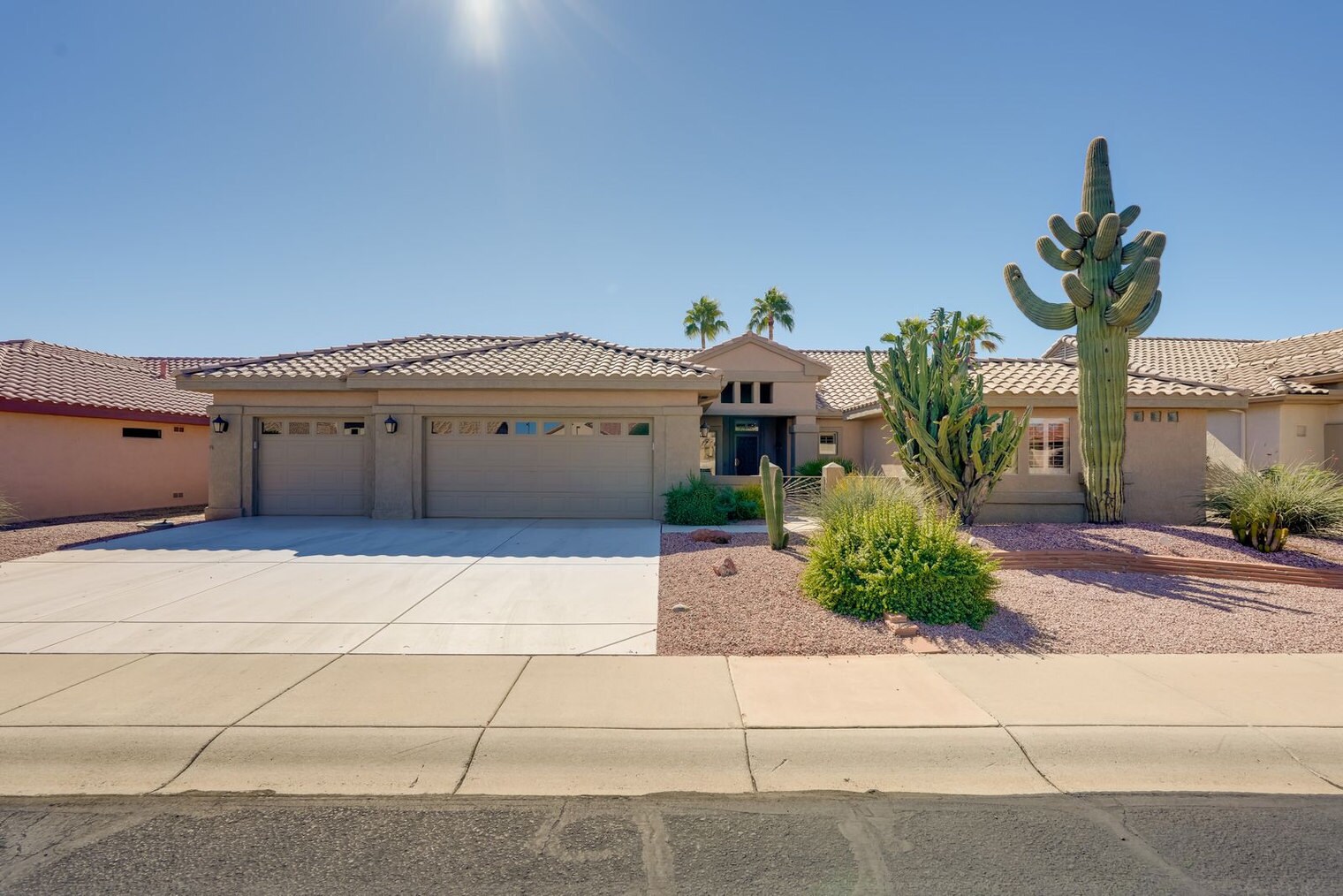 Building Photo - 16431 W Boulder Vista Dr