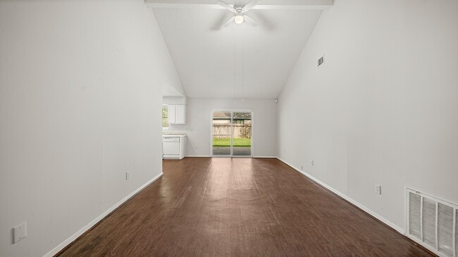 Building Photo - 5411 Lorraine Dr