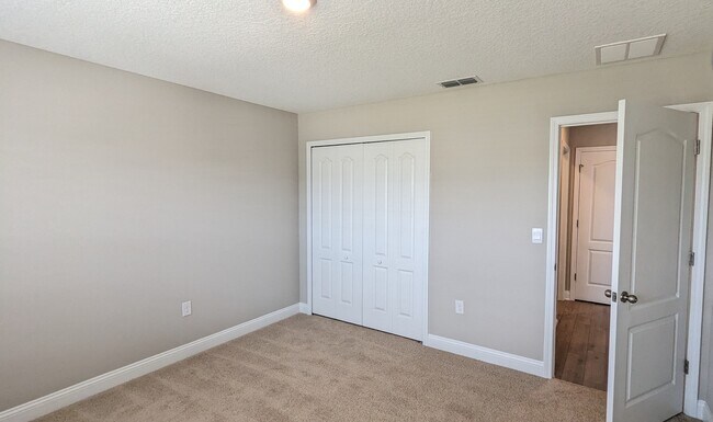 Building Photo - 126 Zancara St