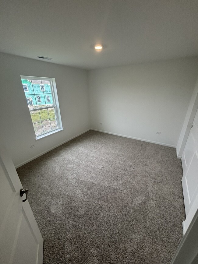 Building Photo - 7707 Nightshade Ln