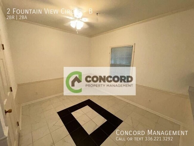 Building Photo - 2 Fountain View Cir