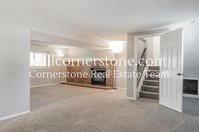 Building Photo - 237 Saddlemountain Rd