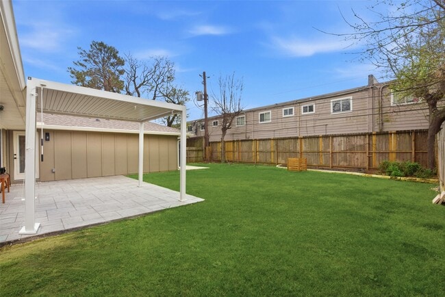 Building Photo - 2019 Brimberry St