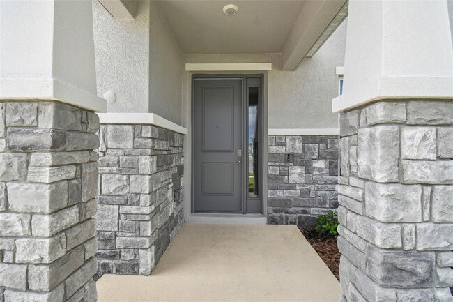Building Photo - 10437 Farm Hl Ave