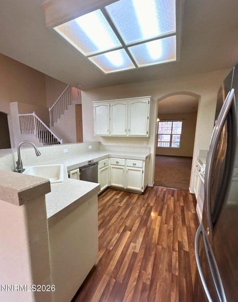 Building Photo - 9535 Comanche Moon Dr