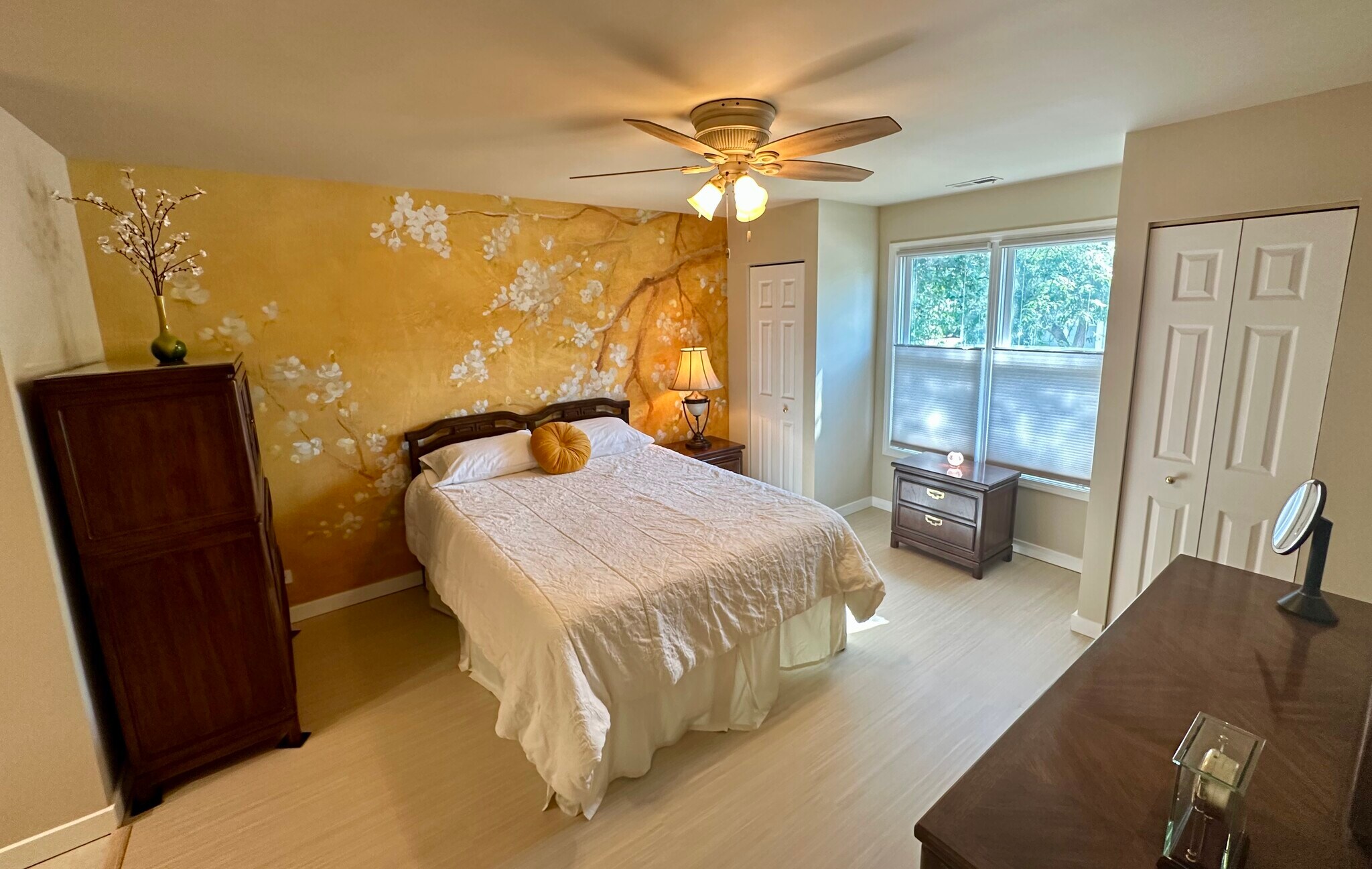 Tall dresser, ceiling fan w lights. 2 night stands. - 174 Hemingway Ct