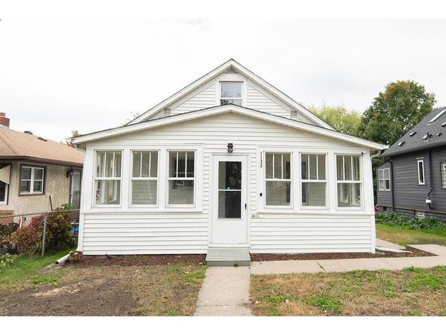 Building Photo - 1132 Farrington St