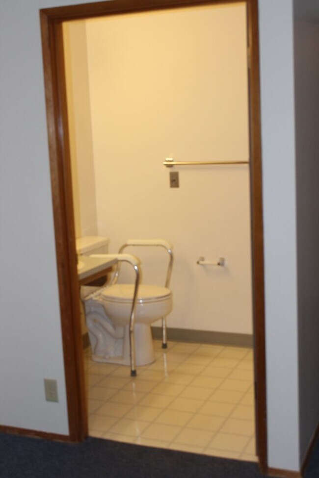 Building Photo - Adult Foster Care Home