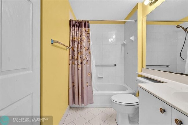 Building Photo - 7765 Yardley Dr